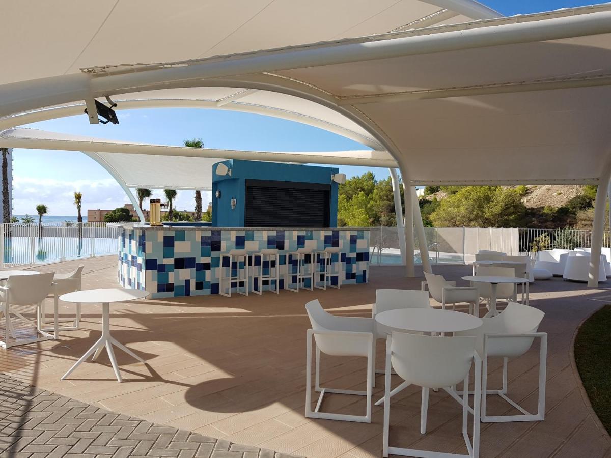 Romero Apartments-Sunset Waves-Бенидорм Экстерьер фото