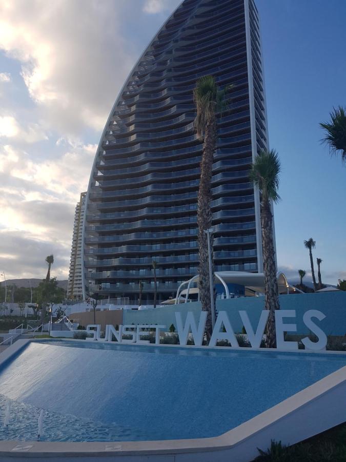 Romero Apartments-Sunset Waves-Бенидорм Экстерьер фото